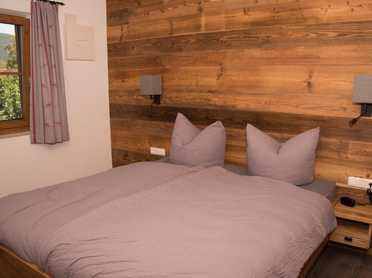 Haus Im Moos - Chiemgau Karte Appartement Inzell Buitenkant foto