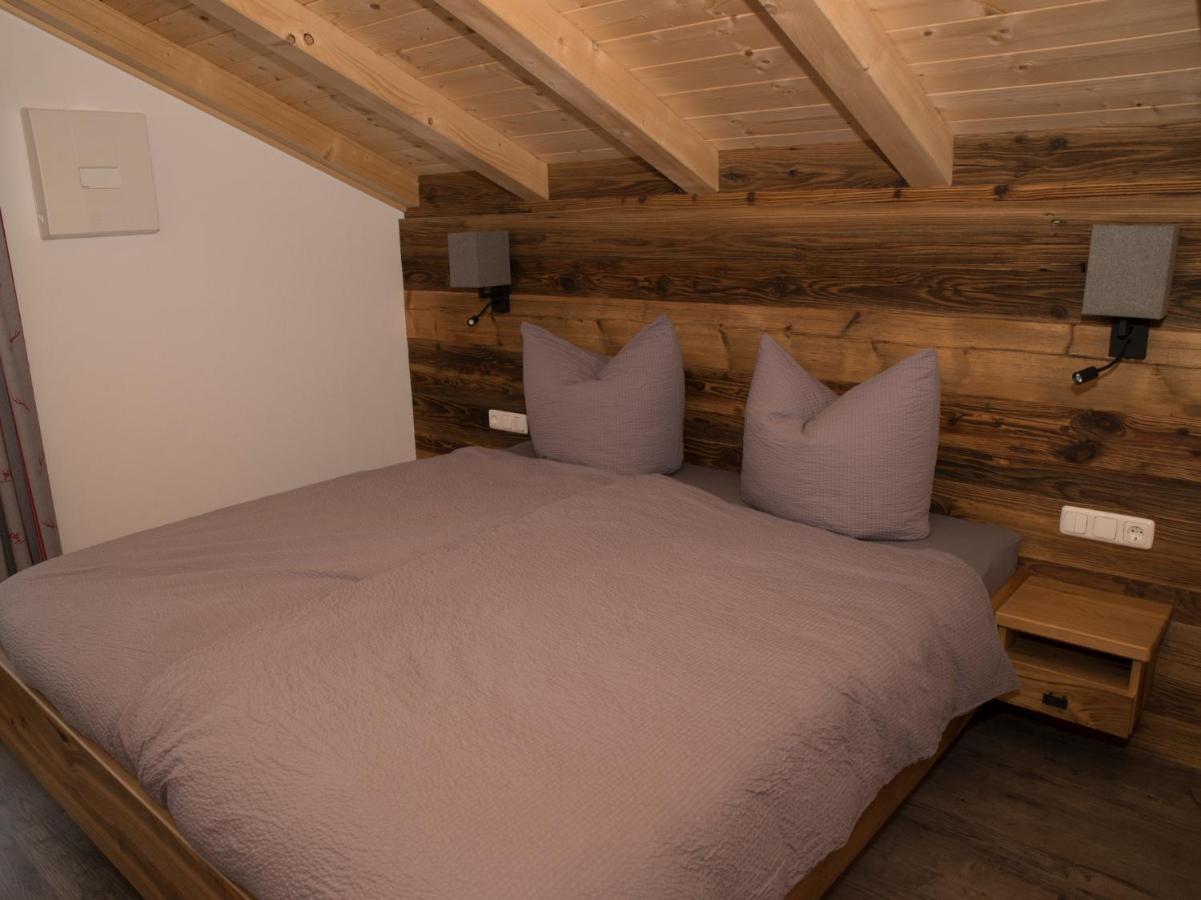 Haus Im Moos - Chiemgau Karte Appartement Inzell Buitenkant foto