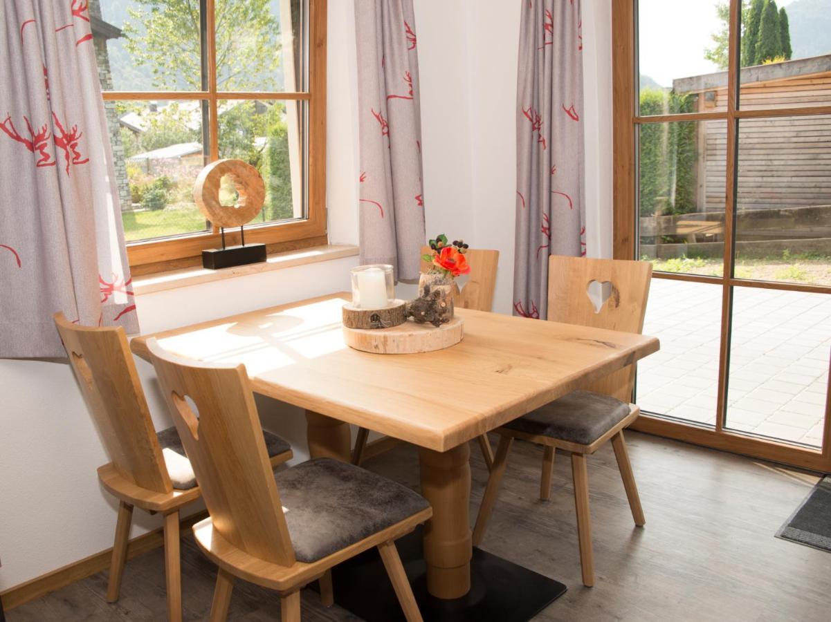 Haus Im Moos - Chiemgau Karte Appartement Inzell Buitenkant foto