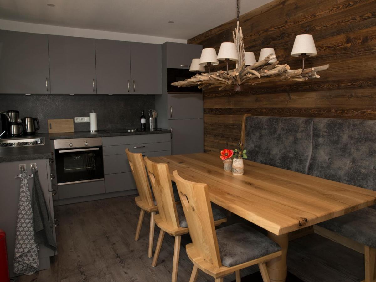 Haus Im Moos - Chiemgau Karte Appartement Inzell Buitenkant foto