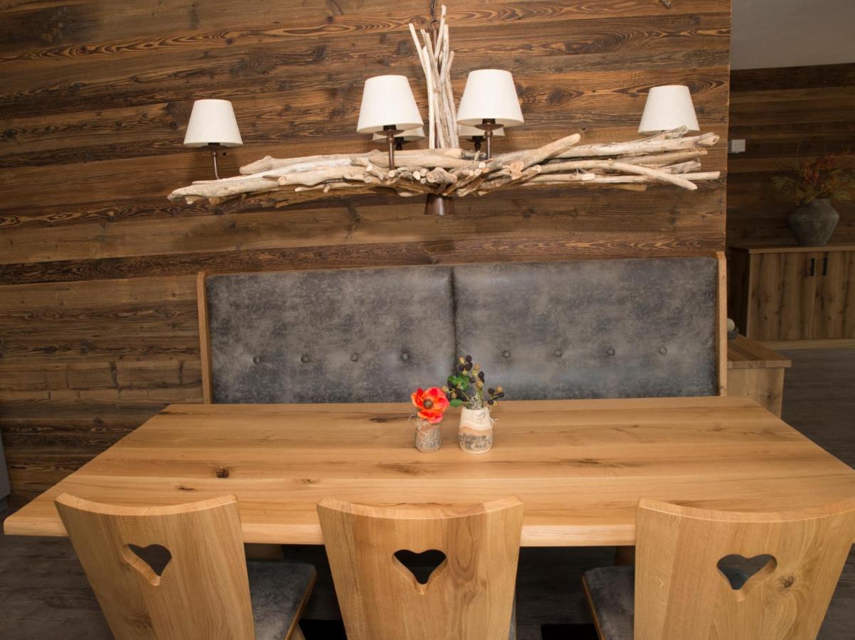 Haus Im Moos - Chiemgau Karte Appartement Inzell Buitenkant foto
