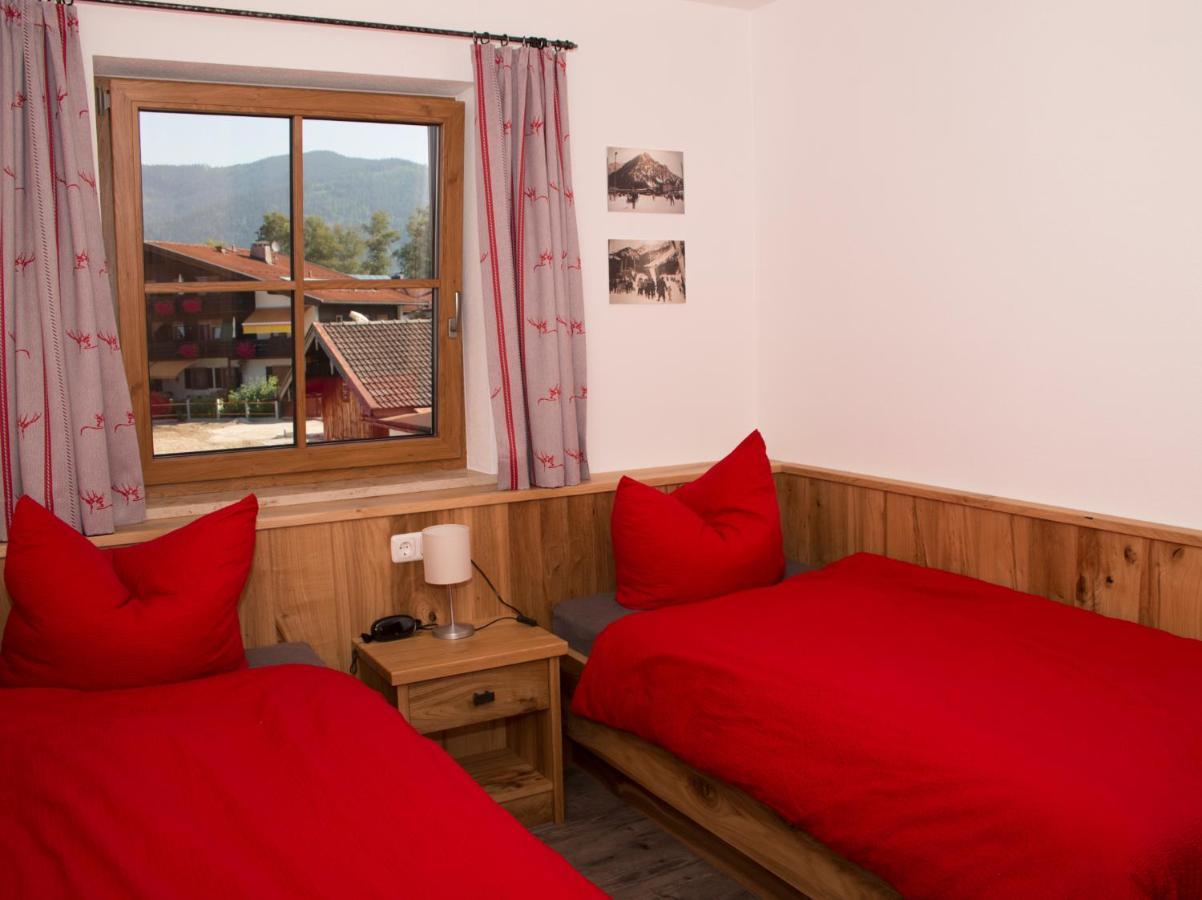 Haus Im Moos - Chiemgau Karte Appartement Inzell Buitenkant foto