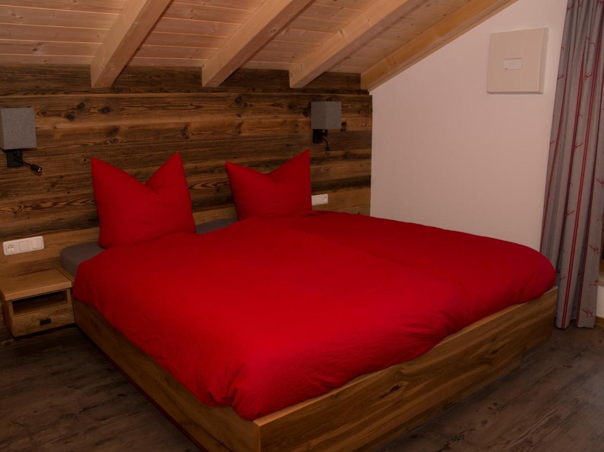 Haus Im Moos - Chiemgau Karte Appartement Inzell Buitenkant foto