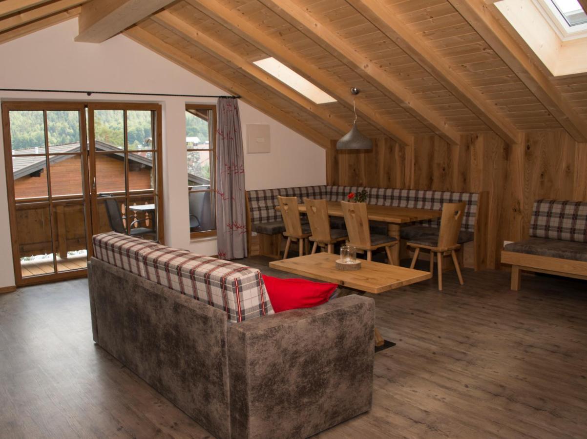 Haus Im Moos - Chiemgau Karte Appartement Inzell Buitenkant foto